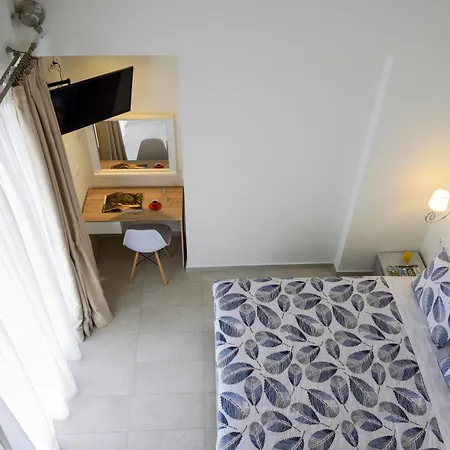 Elpiniki Luxury Nea Poteidaia