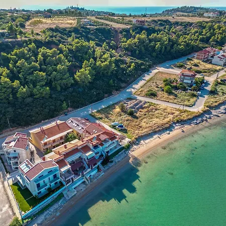Apartahotel Elpiniki Luxury Nea Poteidaia