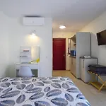 Elpiniki Luxury Aparthotel Nea Poteidaia