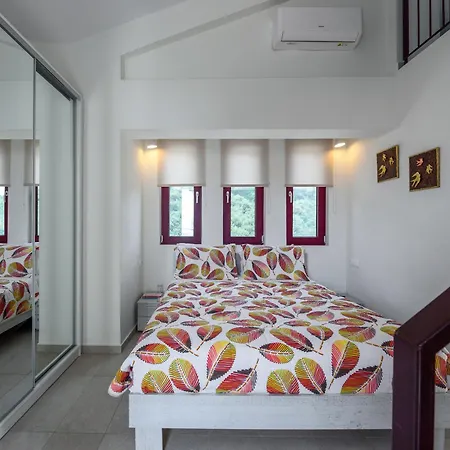Elpiniki Luxury Lejlighedshotel Nea Poteidaia