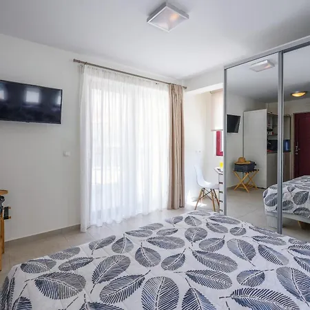 Elpiniki Luxury 4* Nea Poteidaia