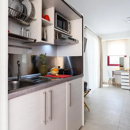 Elpiniki Luxury Aparthotel