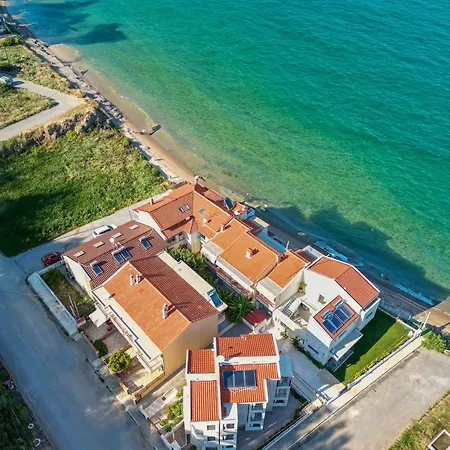 Elpiniki Luxury 4* Nea Poteidaia