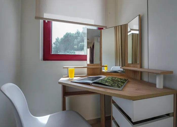 Elpiniki Luxury 4* Nea Poteidaia